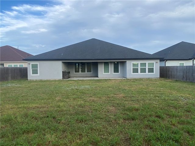 1313 Bentley Ct, Corpus Christi, TX 78418