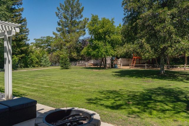 37254 Ironwood Drive, Yucaipa, CA 92399