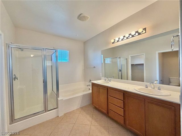 3505 Simmering Sun Court, North Las Vegas, NV 89081