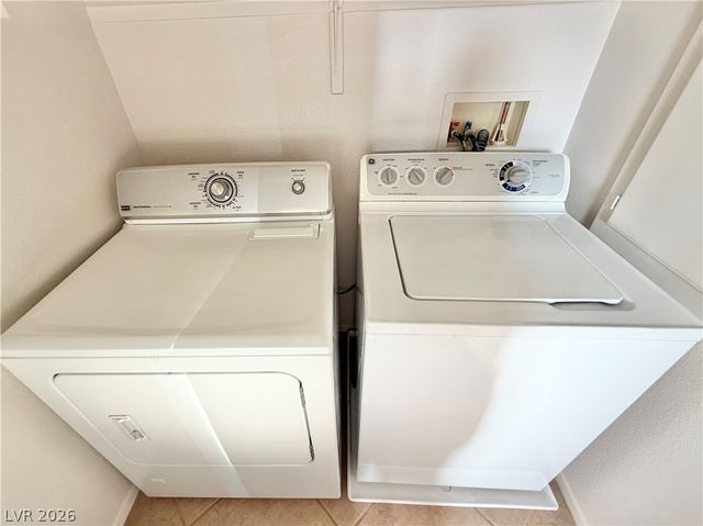 3505 Simmering Sun Court, North Las Vegas, NV 89081
