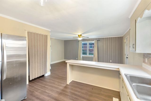 701 W Greer Street, Honea Path, SC 29654