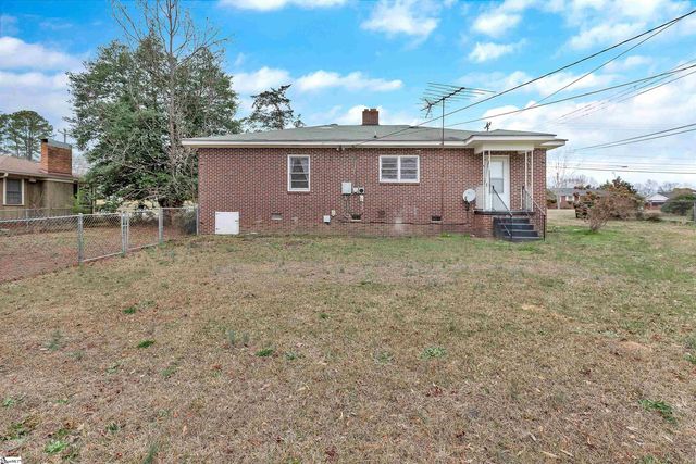 701 W Greer Street, Honea Path, SC 29654