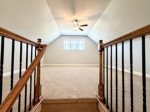 135 Odie Ray St, Gallatin, TN 37066