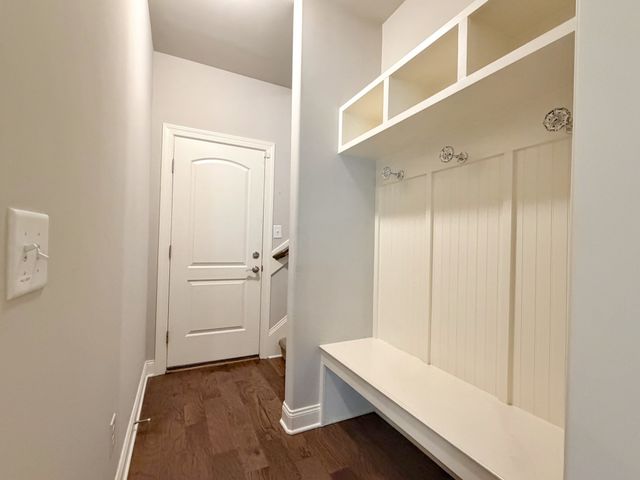 135 Odie Ray St, Gallatin, TN 37066