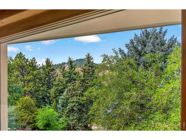 1116 6th St, Boulder, CO 80302