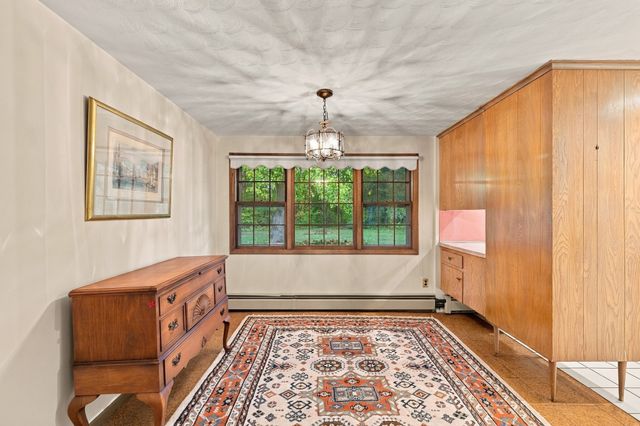 8 Trinity St, Danvers, MA 01923