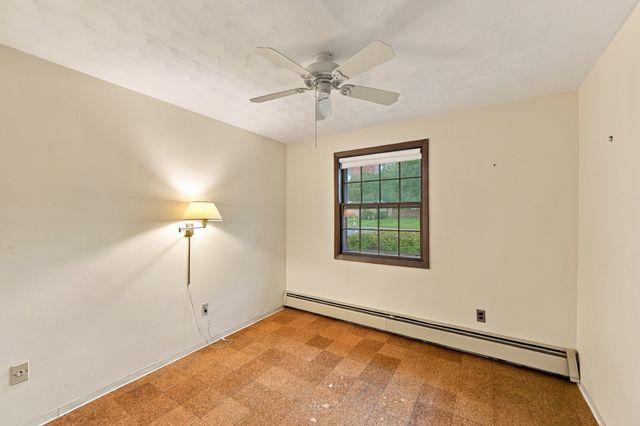8 Trinity St, Danvers, MA 01923