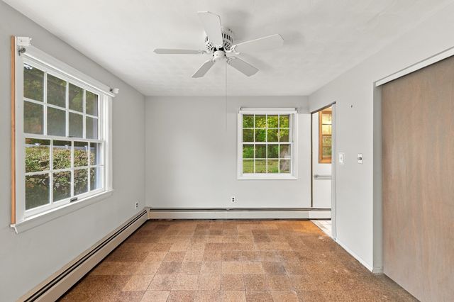 8 Trinity St, Danvers, MA 01923