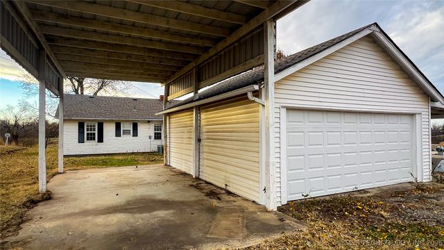 721 W Broadway Street, Drumright, OK 74030