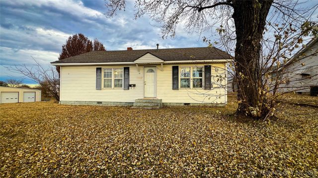 721 W Broadway Street, Drumright, OK 74030