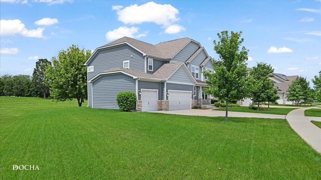 4335 Littleleaf Road, Naperville, IL 60564