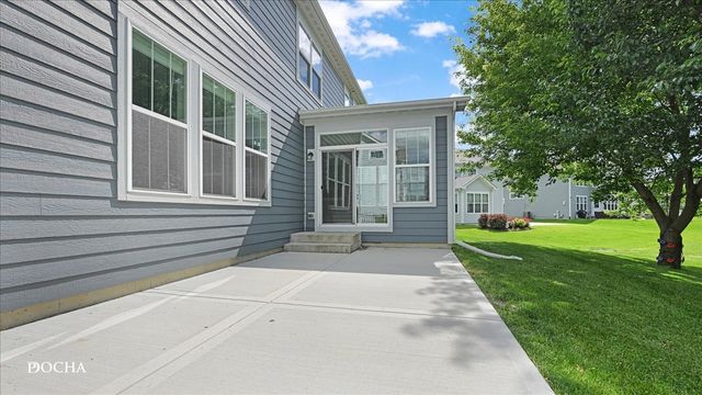 4335 Littleleaf Road, Naperville, IL 60564