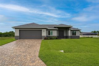 314 NW 16th PL, Cape Coral, FL 33993