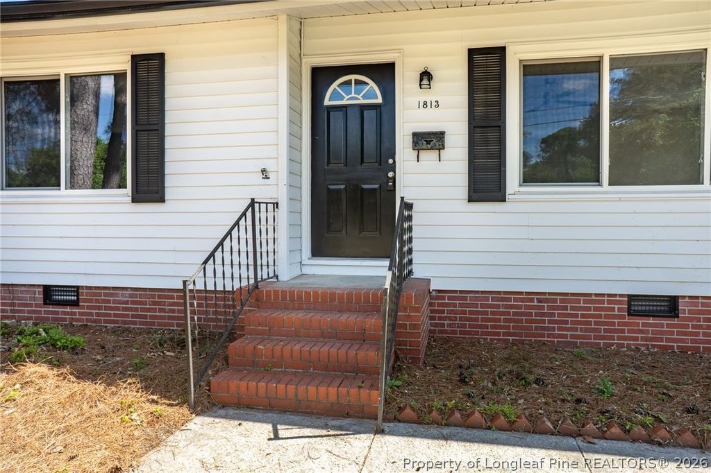 1813 Manteo Street, Fayetteville, NC 28303 — photo 2