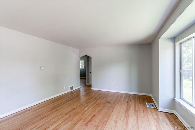 1170 Kingston Street, Aurora, CO 80010