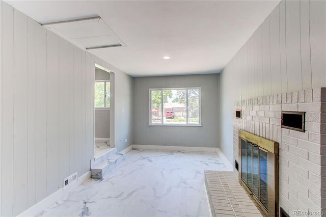 1170 Kingston Street, Aurora, CO 80010