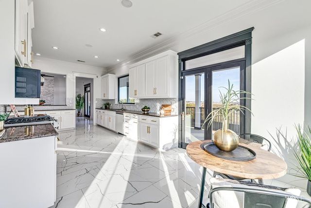 1102 Ashford Drive, San Angelo, TX 76901