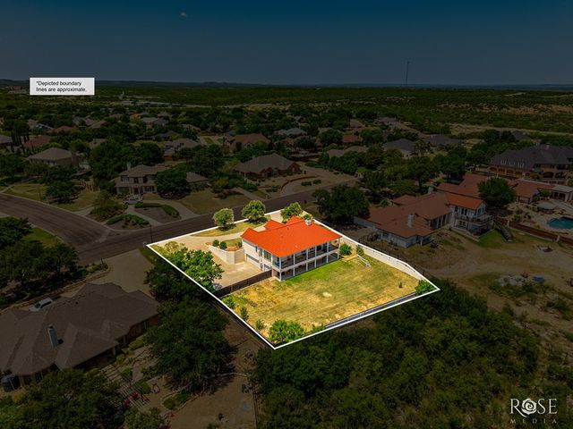 1102 Ashford Drive, San Angelo, TX 76901