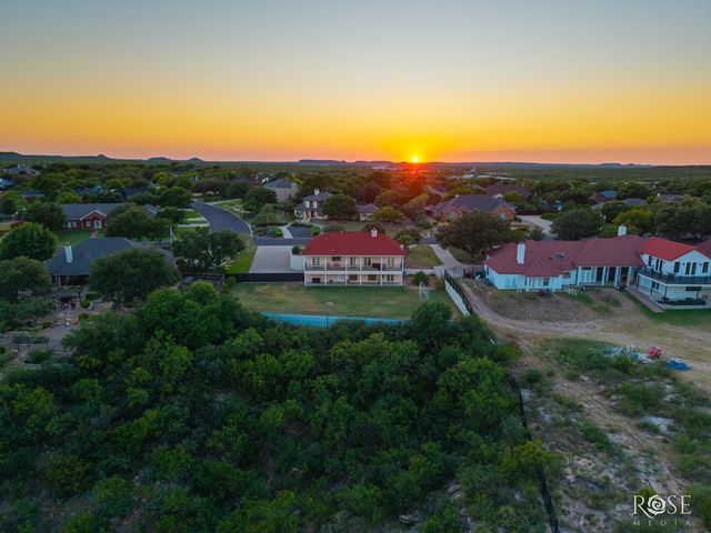 1102 Ashford Drive, San Angelo, TX 76901