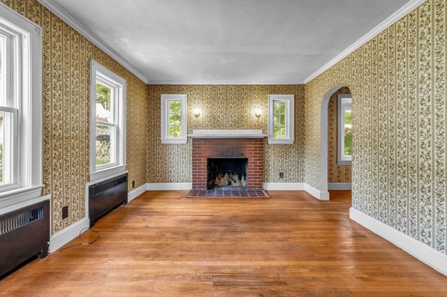 17 Windsor Street, Methuen, MA 01844