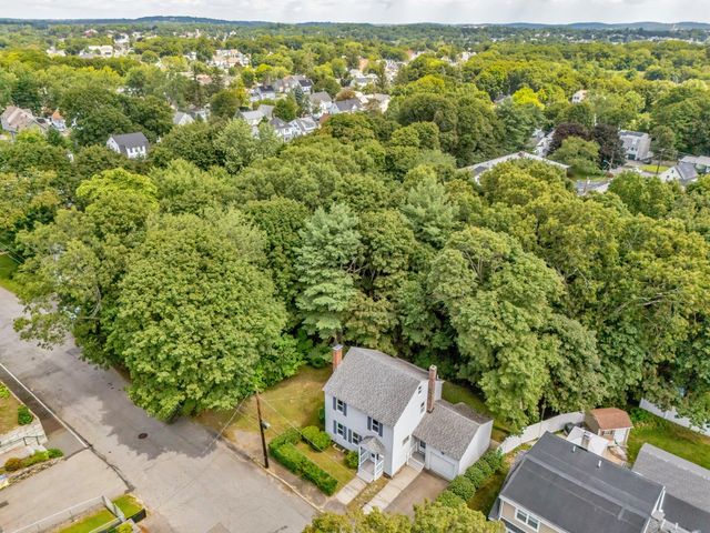 17 Windsor Street, Methuen, MA 01844