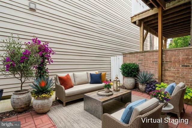 929 S 18TH ST, Philadelphia, PA 19146