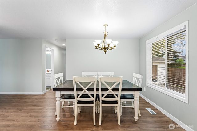 105 Wilshire Way, Kelso, WA 98626