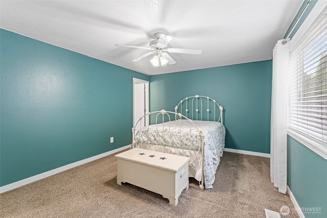 105 Wilshire Way, Kelso, WA 98626