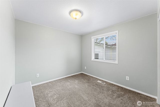 105 Wilshire Way, Kelso, WA 98626