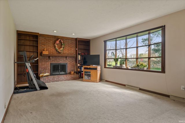 15810 Walnut Pointe, Granger, IN 46530