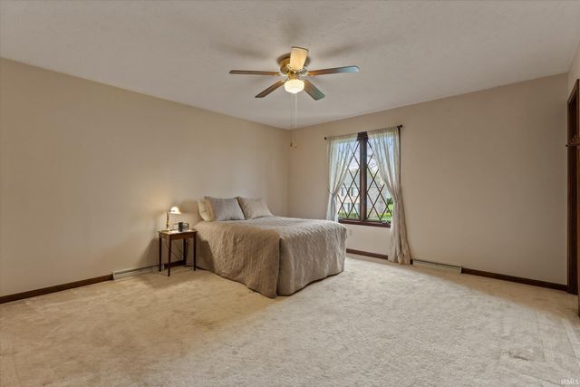 15810 Walnut Pointe, Granger, IN 46530