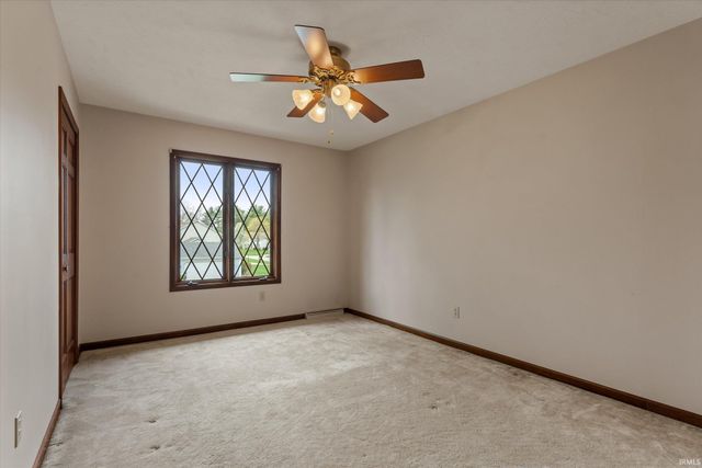 15810 Walnut Pointe, Granger, IN 46530