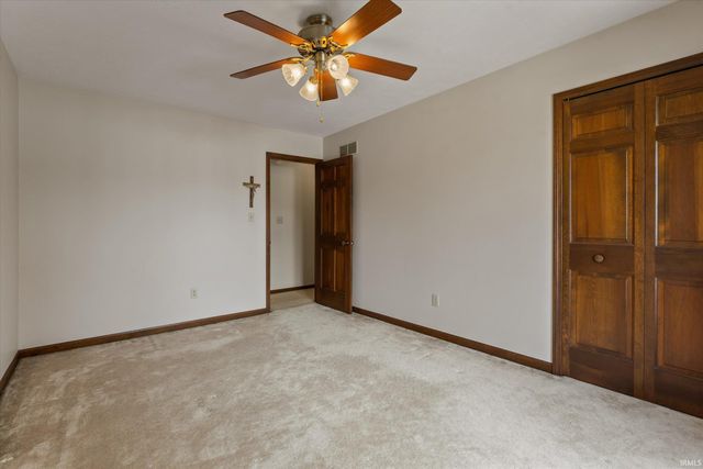 15810 Walnut Pointe, Granger, IN 46530