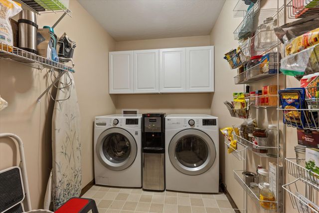 15810 Walnut Pointe, Granger, IN 46530