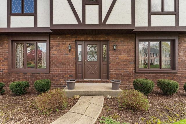 15810 Walnut Pointe, Granger, IN 46530