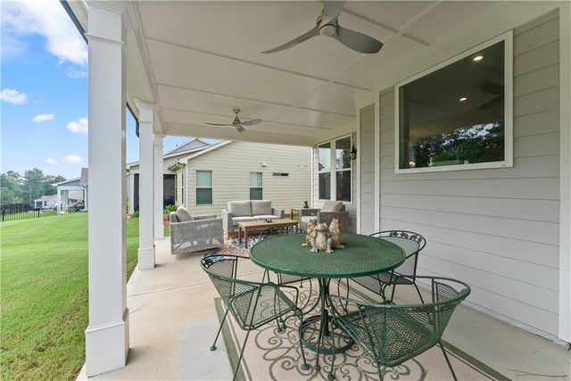 285 Huron Lane, Hoschton, GA 30548
