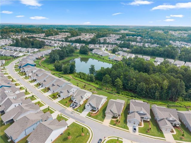 285 Huron Lane, Hoschton, GA 30548