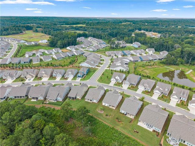 285 Huron Lane, Hoschton, GA 30548