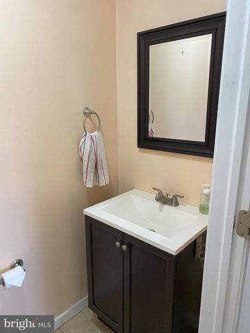 7097 UNION DEPOSIT RD, Hummelstown, PA 17036