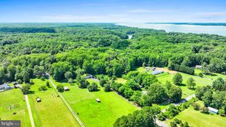 26005 JONES WHARF RD, Hollywood, MD 20636