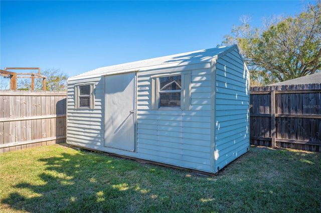 3822 BENT TREE LOOP E, Lakeland, FL 33813