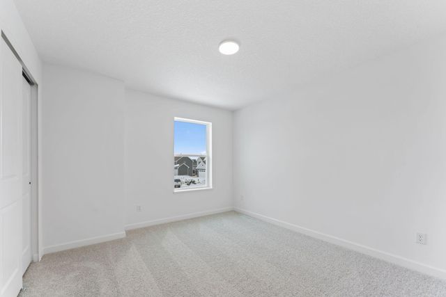 1092 Ashbury Lane NE, Hanover, MN 55341