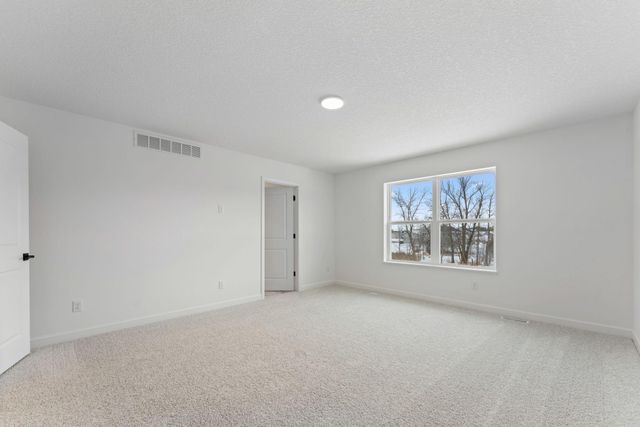 1092 Ashbury Lane NE, Hanover, MN 55341