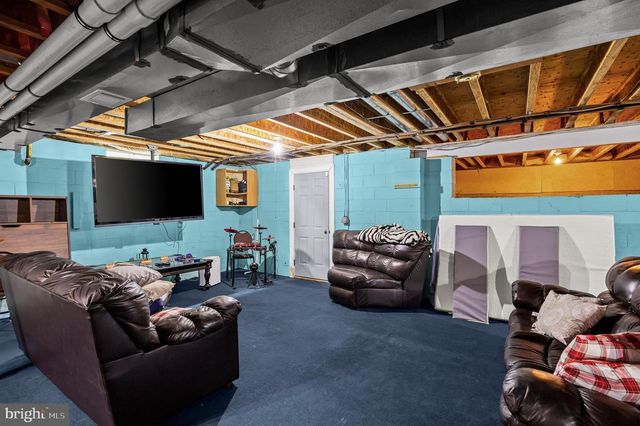 35 CHASE RD, Lumberton, NJ 08048