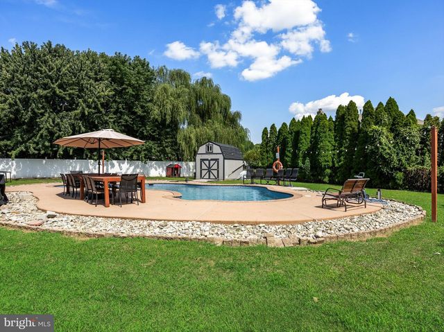 35 CHASE RD, Lumberton, NJ 08048