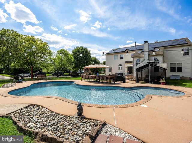 35 CHASE RD, Lumberton, NJ 08048