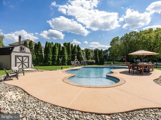 35 CHASE RD, Lumberton, NJ 08048