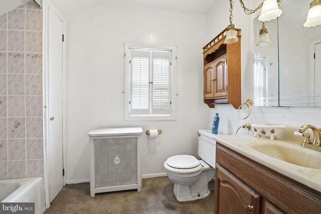 6 CHESLEY AVE, Baltimore, MD 21206