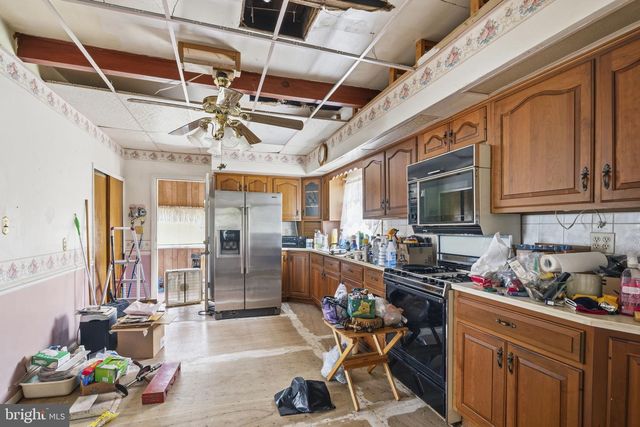 6 CHESLEY AVE, Baltimore, MD 21206