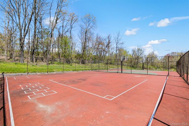 255 Sterling Place, Highland, NY 12528